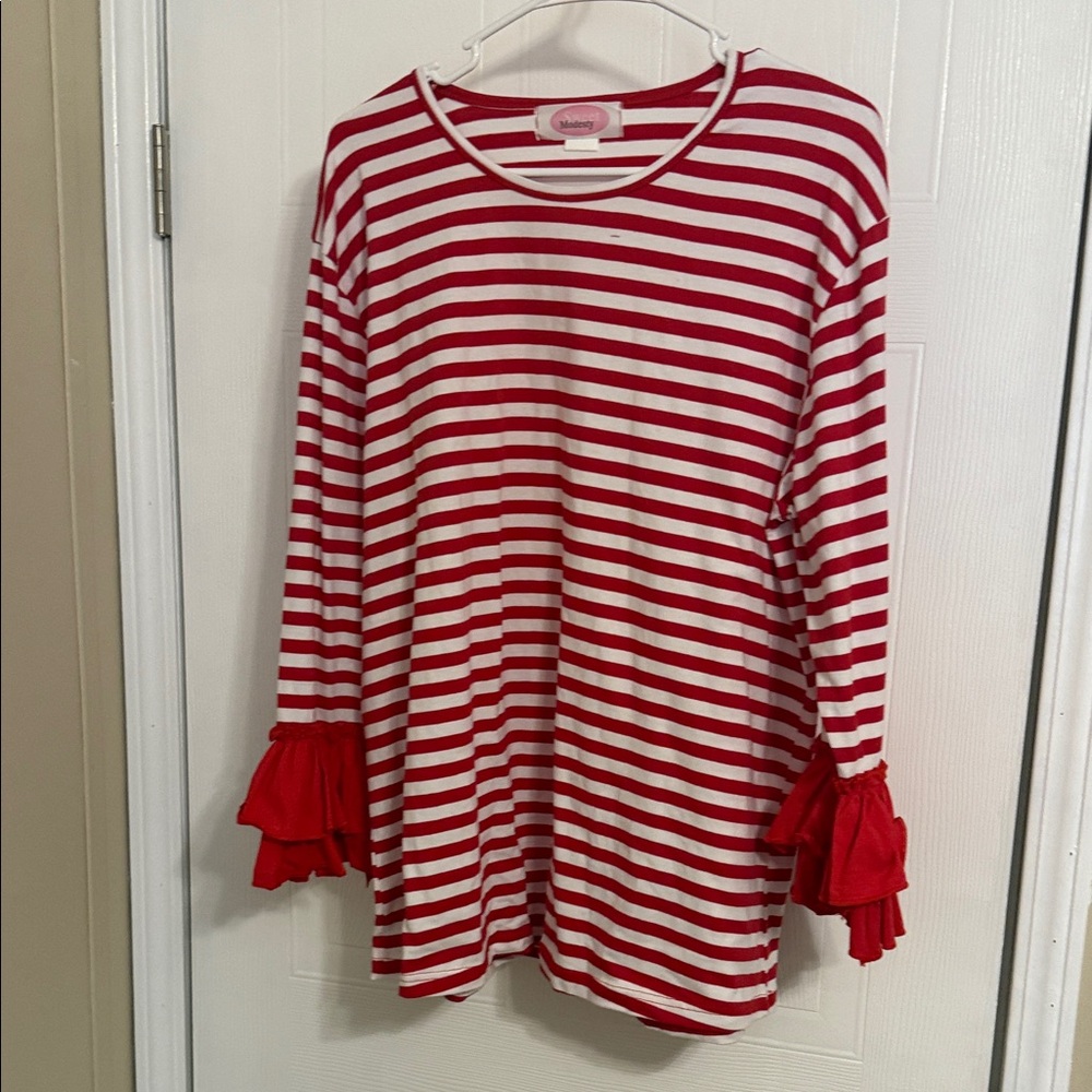 ⭐️Red and White Striped Blouse with Ruffle Sleeves